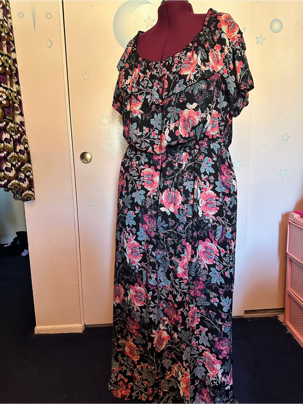 JCPenney Boutique Black Maxi Dress with Pink Floral Print